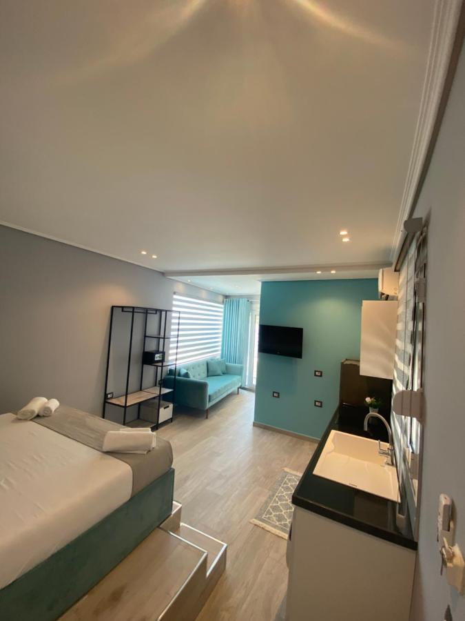 Crown Apartment Саранде Екстериор снимка