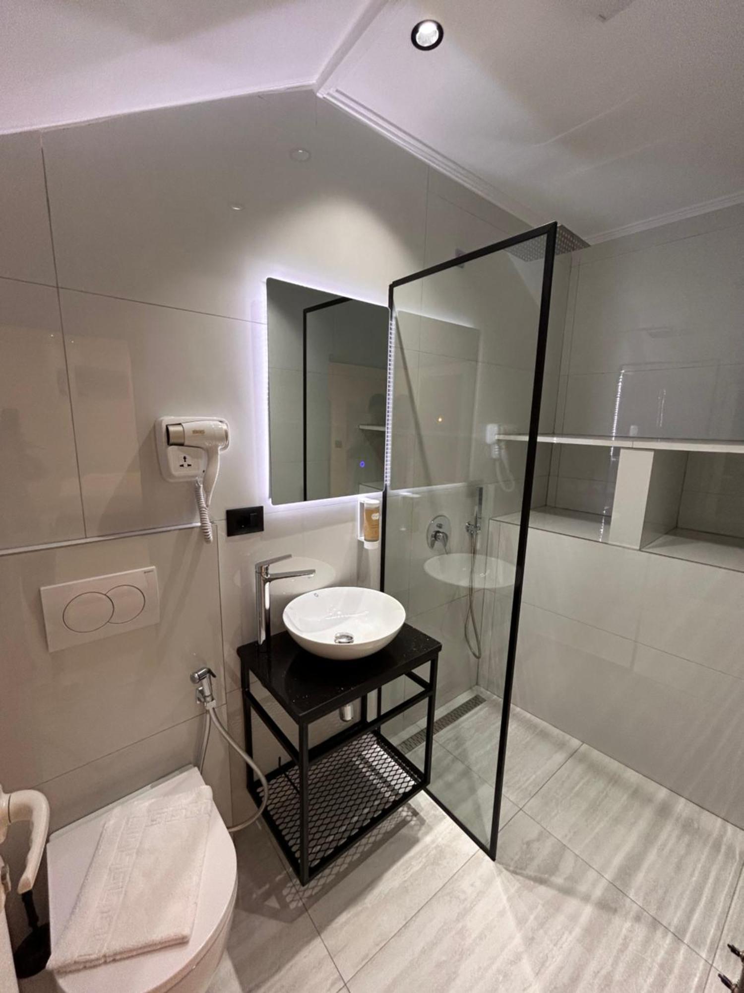 Crown Apartment Саранде Екстериор снимка